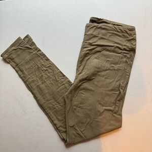 LuLaRoe NWT Leggings | Tall & Curvy